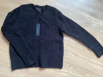 ����� DKNY