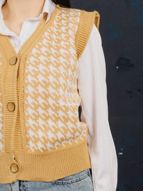 ����� Esenia w-111